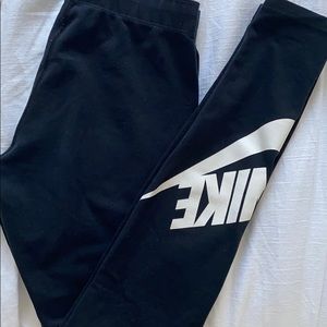 Nike leggings